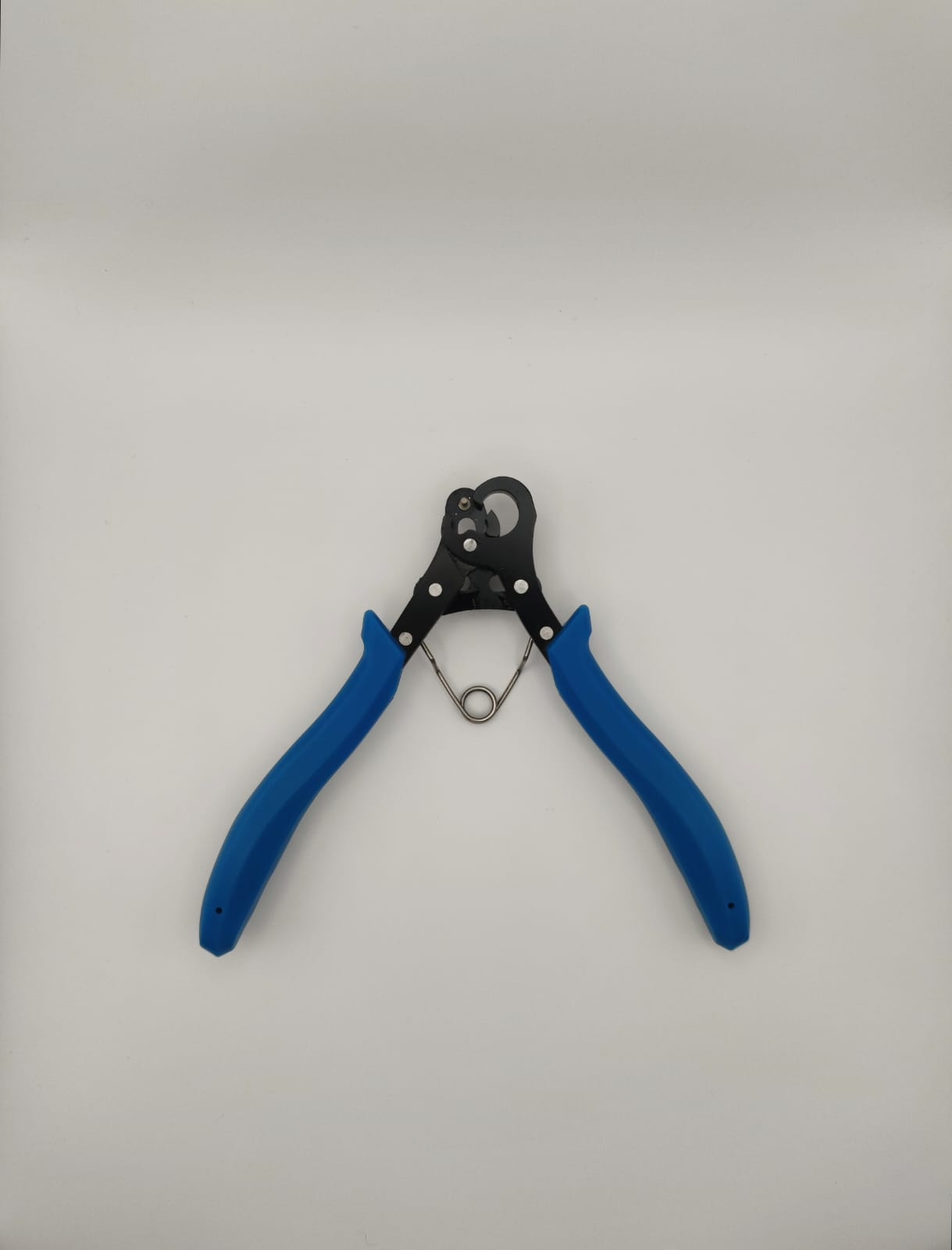 PINCE A BOUCLER 1,5mm